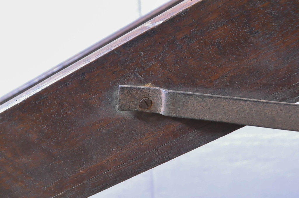 ジャンク品　和製アンティーク　古い風合いが魅力的な木製の折り畳み滑り台(すべり台、折りたたみ、ディスプレイ)(R-065195)