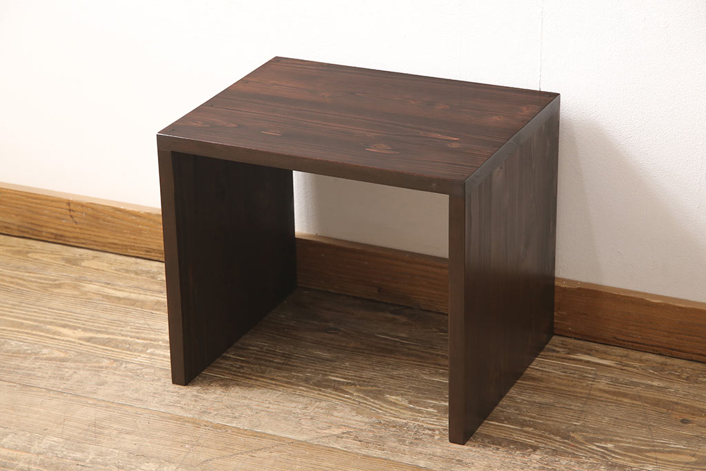 コの字の家具 - テーブル