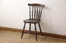 ヴィンテージ家具　イギリスビンテージ　当時物合皮のシャビーな回転椅子(スツール)(2)