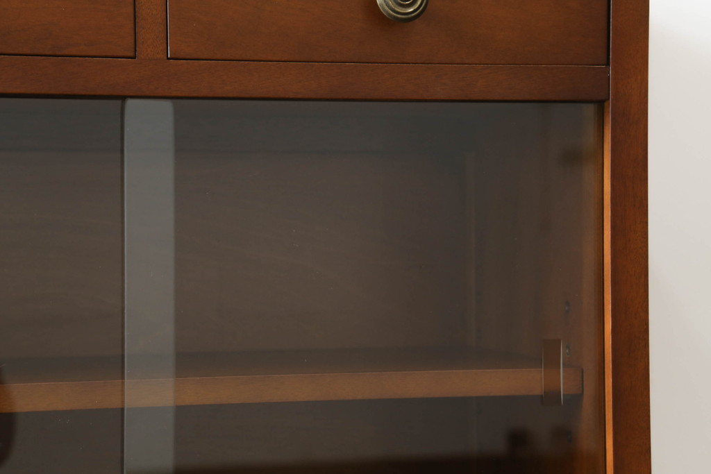 中古　美品!!　横浜ダニエル(daniel)　滑らかな木肌が上品な雰囲気を醸し出すカウンターテーブルサイドボード(収納棚、戸棚、キッチンカウンター、バーカウンター)(定価約126万円)(R-074682)