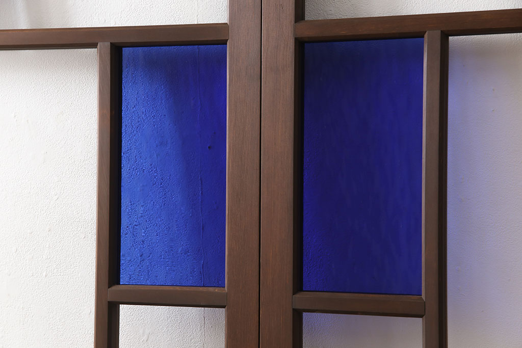 【オーダー家具実例】ガラス戸2枚を新規製作!過去に販売した商品のデザインを参考に、お好みの色ガラスを使って制作。レトロで個性の光るガラス戸に仕上げました。(建具、引き戸)