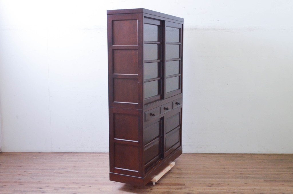 中古　美品　松本民芸家具　シンプルで使いやすいK-3型食器棚(戸棚、収納棚、飾り棚、キャビネット)(定価約74万円)(R-073706)