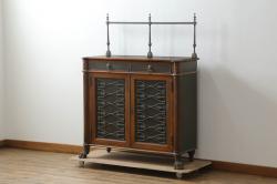 イギリスアンティーク　オーク材　洗練されたデザインが目を惹くミラーバックサイドボード(サイドキャビネット、戸棚、収納棚、食器棚、英国)(R-072699)