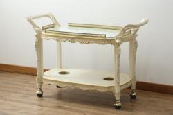 中古　美品　SILIK(シリック)　気品溢れる佇まいが目を引くワゴンテーブル(トロリー、キッチンワゴン)(R-074930)