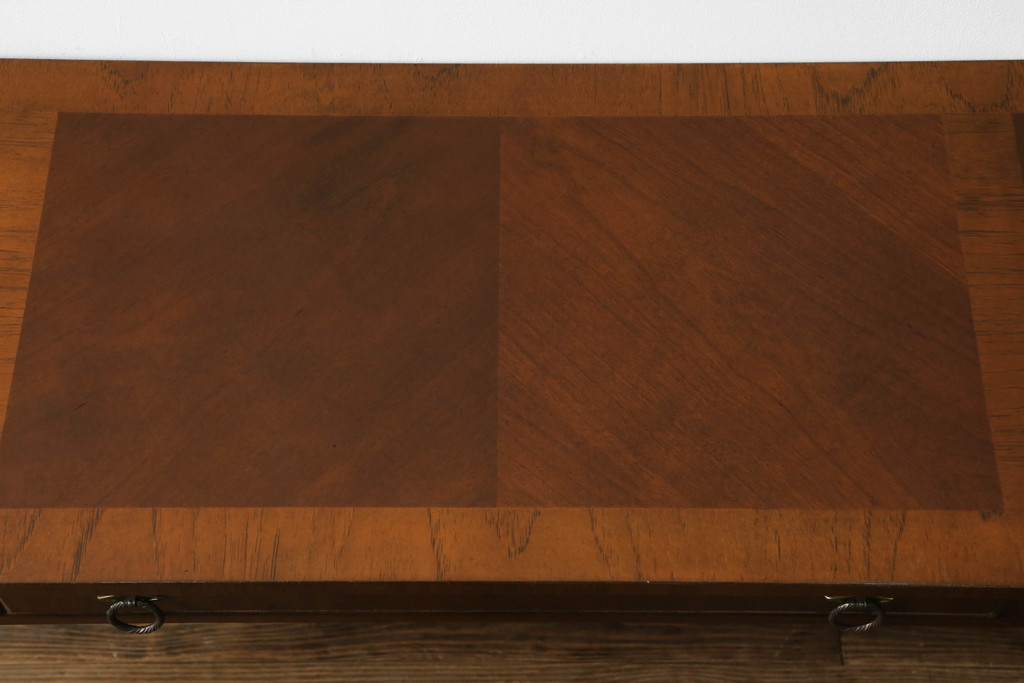 中古　DREXEL HERITAGE(ドレクセルヘリテイジ)　格調高いデザインが魅力的なコンソールテーブル(サイドテーブル、作業台)(R-055098)