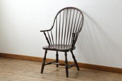 中古　超美品　松本民芸家具　すっきりとしたデザインが魅力のアーチバックアームチェア(椅子、イス、板座チェア、ダイニングチェア、ウインザーチェア、ウィンザーチェア、アームチェア、曲木)(定価約19万円)(R-063808)