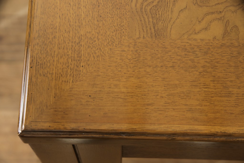 中古　美品　カリモク家具(karimoku)　domani(ドマーニ)　Morganton(モーガントン)　直線のシルエットが印象的なライトコニャック色ダイニングテーブル(食卓)(定価約19万円)(R-052879)