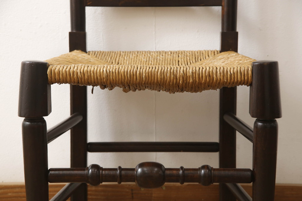 中古　松本民芸家具　38型　落ち着きのある色味とラッシのコントラストがおしゃれなスピンドルチェア(ダイニングチェア、椅子)(R-051581)