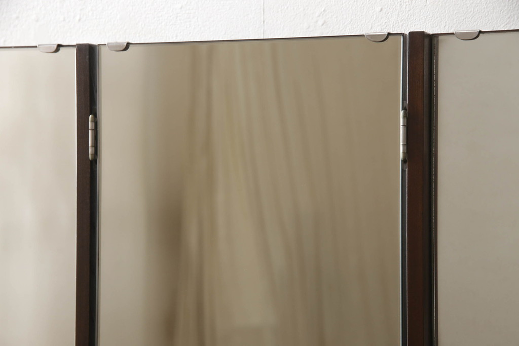 中古　美品　松本民芸家具　シックな色合いと直線的なデザインが美しい309型三面鏡(ドレッサー、鏡台)(R-053947)