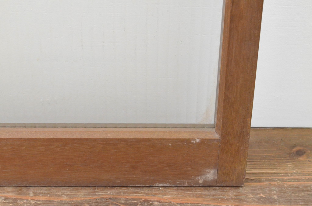 アンティーク建具　レトロな雰囲気が魅力的!!シンプルなデザインのモールガラス戸3枚セット(窓、引き戸)(R-066007)