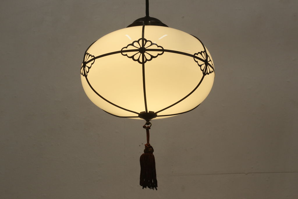 アンティーク照明　大正ロマンの雰囲気漂う房付き吊り下げ照明(タッセル付き、ペンダントライト、天井照明)(R-061018)
