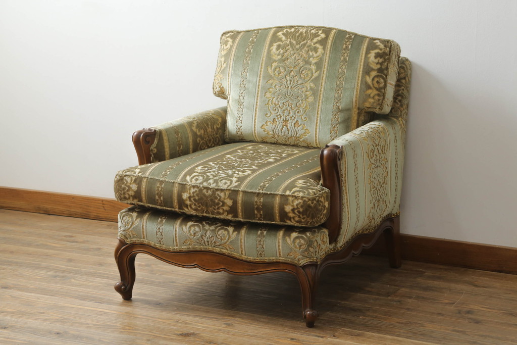 中古　DREXEL HERITAGE(ドレクセルヘリテイジ)　 Upholstery(アップホルスタリー)　クラシカルな佇まいの1人掛けソファ(アームチェア、一人掛け、1P)(R-057071)