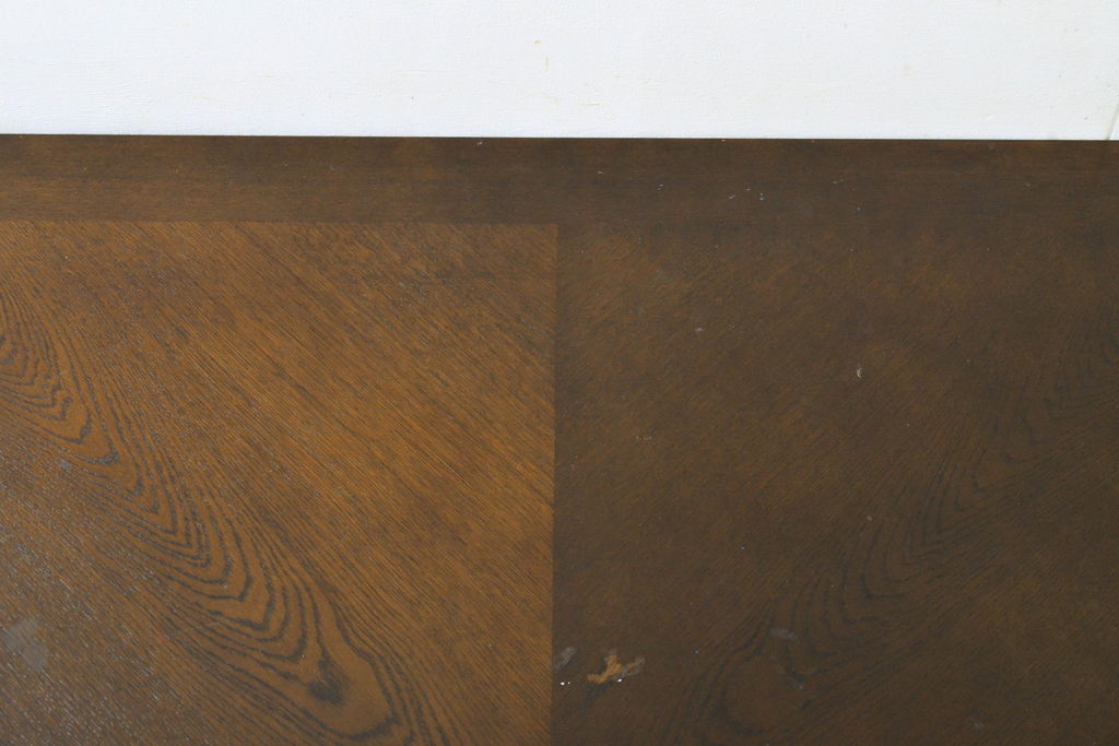 中古　カリモク　domani(ドマーニ)　Morganton(モーガントン)　ゴールドの引手が高級感を演出するセンターテーブル(リビングテーブル、ローテーブル)(定価約22万円)(R-060954)
