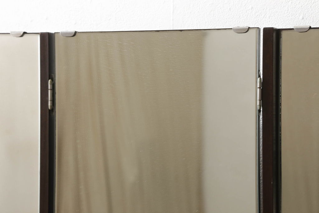 中古　松本民芸家具　シックな色合いと直線的なデザインが美しい309型三面鏡(ドレッサー、鏡台)(R-061190)
