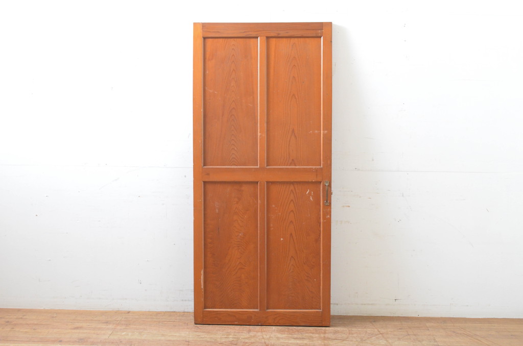 アンティーク建具　インテリアに取り入れやすいシンプルなデザインのドア1枚(木製扉)(R-066723)
