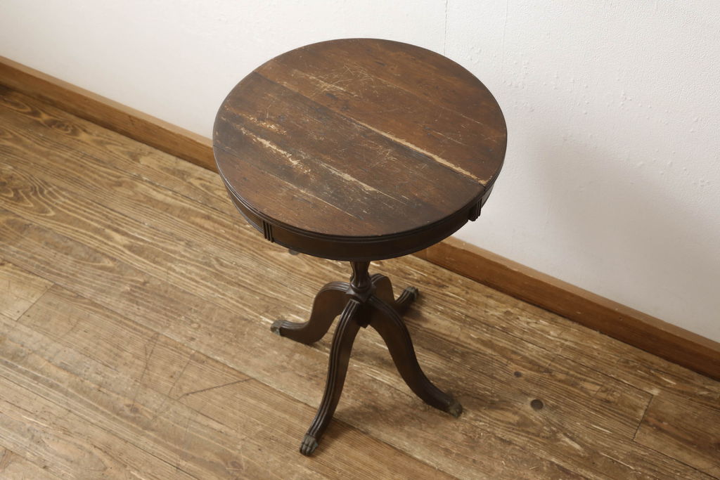 イギリスアンティーク　マホガニー材　クラシカルな佇まいのコーヒーテーブル(カフェテーブル、サイドテーブル、ラウンドテーブル)(R-061297)