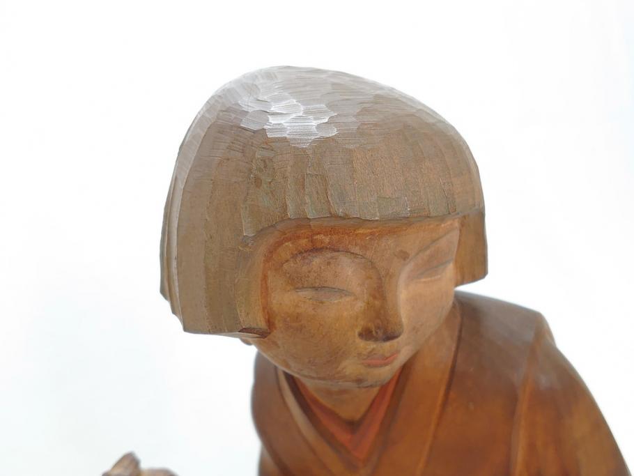 彫刻家　三国慶一　木彫の置物(少女、女の子、着物、石榴、ざくろ、ザクロ)(R-063204)
