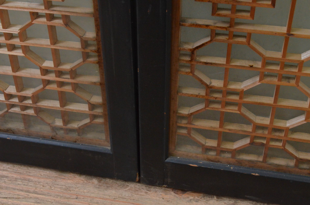 アンティーク建具　両面ガラス　和モダンな雰囲気づくりにおすすめの書院戸2枚セット(組子、引き戸、ガラス戸)(R-067825)