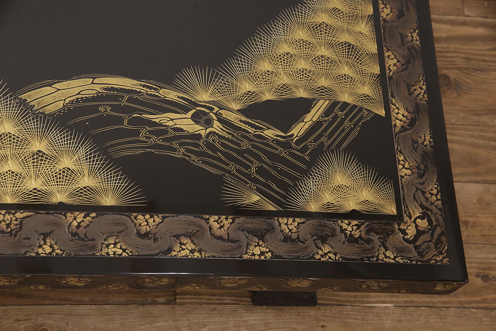 中古　工芸家具　極美品　立体的な漆塗りがインパクト抜群の高級座卓(定価約250万円)(ローテーブル)(R-052026)