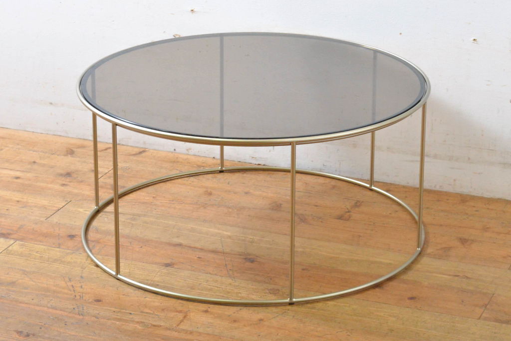 中古　展示品　超美品　arflex(アルフレックス)　CLIPS(クリップス)　モダンな空間を演出するセンターテーブル(丸テーブル、ラウンドテーブル、ローテーブル、コーヒーテーブル、リビングテーブル)(定価約19万円)(R-061232)