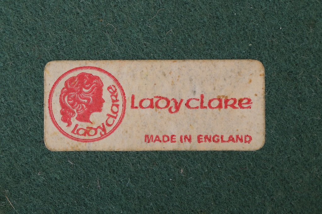 アンティーク雑貨　LADY CLARE(レディクレア)　イギリスビンテージ　木製のラウンドテーブルマット4枚セット(ランチョンマット・プレイスマット・コースター・丸トレー)(1)