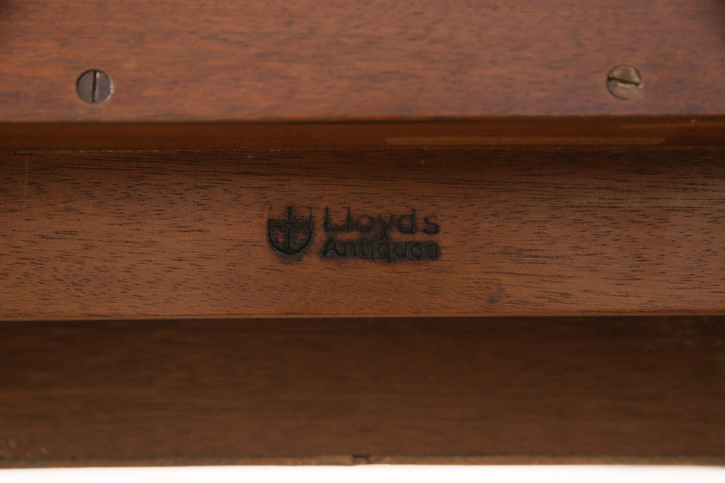 イギリスビンテージ　チーク材　Lloyd's Antiques(ロイズ・アンティークス)　激レアな珍しいデザインが魅力!スタイリッシュな佇まいのドレッサー(鏡台、ミラー、ヴィンテージ)(R-051701)