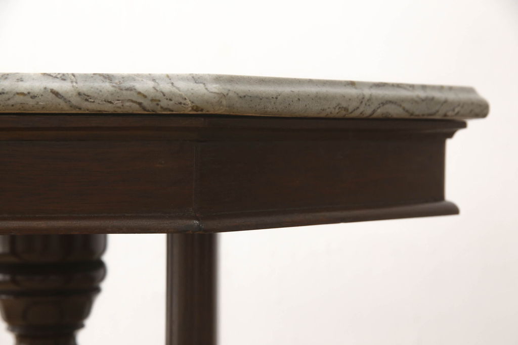 イギリスビンテージ　天板大理石　マホガニー材　八角形の天板がおしゃれなサイドテーブル(カフェテーブル、コーヒーテーブル、ヴィンテージ)(R-061250)