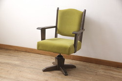 ヴィンテージ家具　イギリスビンテージ　オーク材　挽き物の脚のデザインが上品なベンチ(長椅子、飾り台)(1)