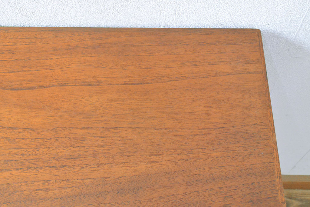 ビンテージ家具　デンマーク　チーク材　北欧スタイルの空間づくりにおすすめのデスク&チェアセット(ワークデスク、片袖机、椅子、ヴィンテージ)(R-051687)