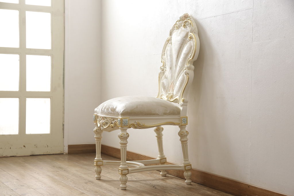 中古　美品　イタリア高級家具　SILIK(シリック)　FIDIAシリーズ　ロココ調　細部まで凝った造りが美しいダイニングチェア(定価約50万円)(椅子、イス、サロンチェア)(R-060290)