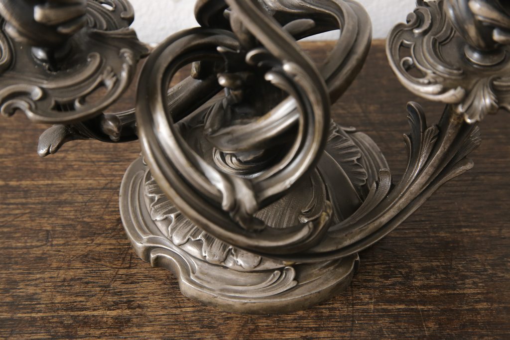 中古　ヨーロッパ　真鍮製(しんちゅう)　アンティーク風インテリアにおすすめなテーブルスタンド(デスクスタンド、キャンドルスタンド、キャンドルライト、卓上ランプ)(R-058048)