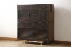 民芸家具　シンプルなデザインの水屋サイドボード(テレビボード、食器棚)