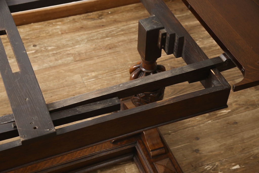 イギリスアンティーク　オーク材　バルボスレッグが存在感を高める大振りのドローリーフテーブル(エクステンションテーブル、ダイニングテーブル)(R-047265)