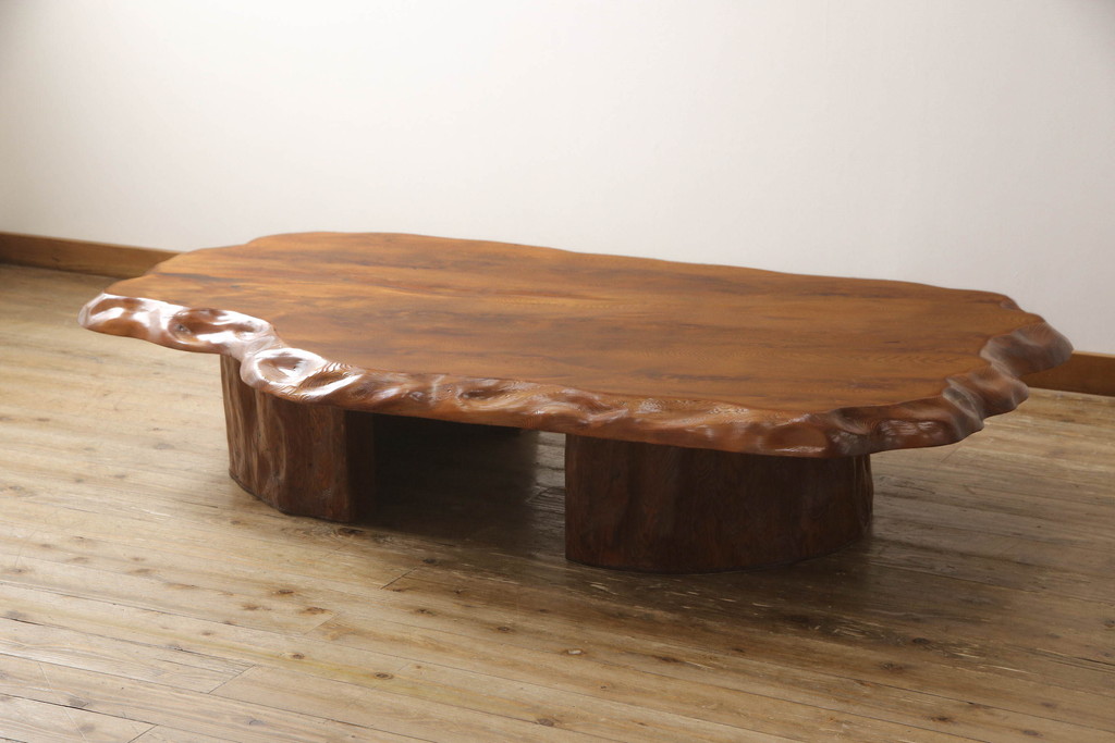 中古 美品 民芸家具 屋久杉一枚板の天板が贅沢な座卓(センターテーブル