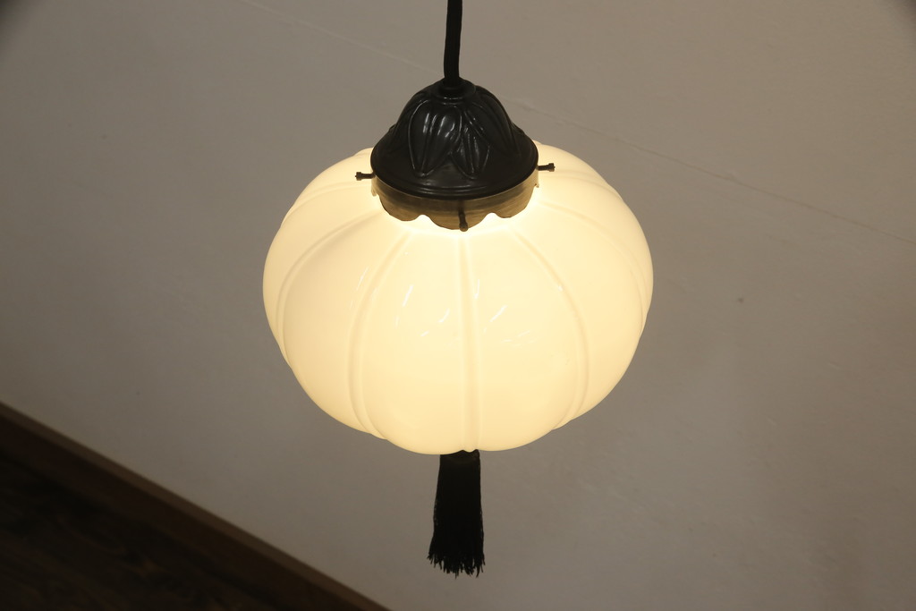 アンティーク照明　タッセル付き　大正ロマンの雰囲気あふれる房付き天井照明(吊り下げ照明、ペンダントライト)(R-057796)