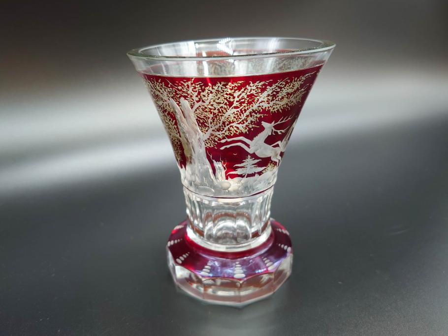 チェコ製　GLASSBOR(グラスバー)　鹿模様　ボヘミアガラス　ボヘミアングラス　花器(カットグラス、切子、フラワーベース、花瓶)(R-069698)