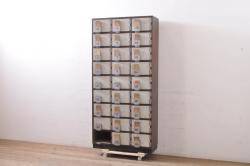 イギリスアンティーク　マホガニー材　象嵌入り　クラシカルな佇まいのコーナーキャビネット(戸棚、飾り棚、コーナーラック、収納棚、英国)(R-063353)
