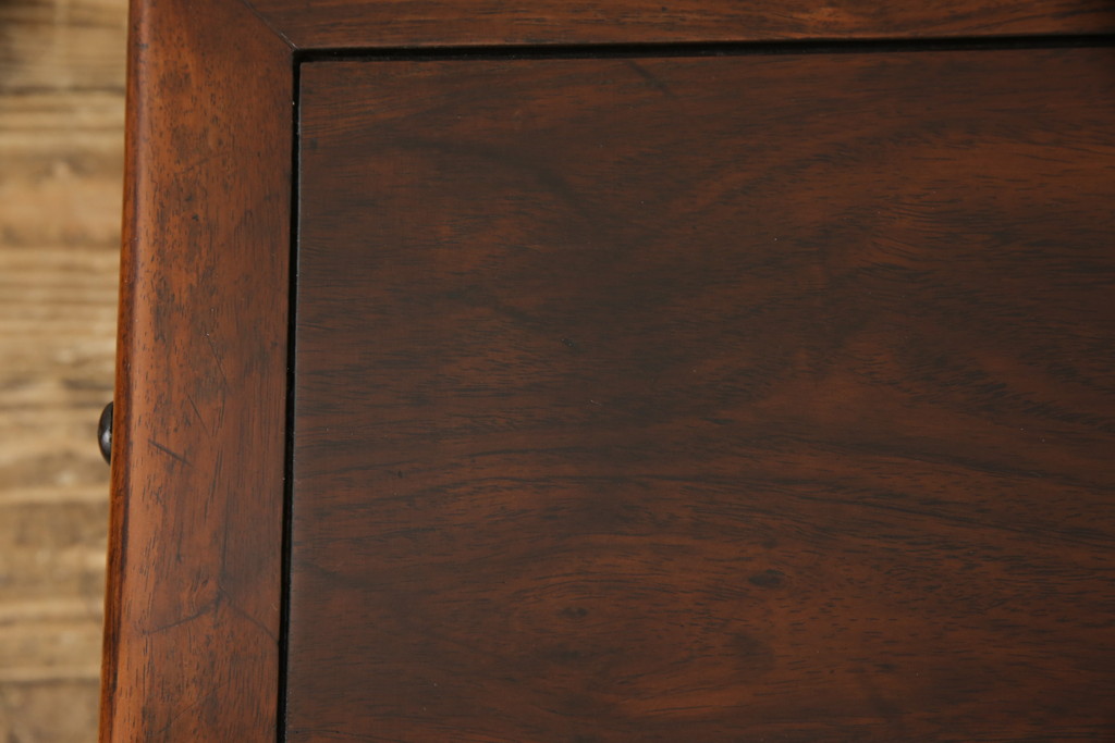 和製アンティーク　時代物　漆塗り　カリン(花梨)材　天板下の装飾がおしゃれな文人文机(座卓、センターテーブル、ローテーブル)(R-057390)