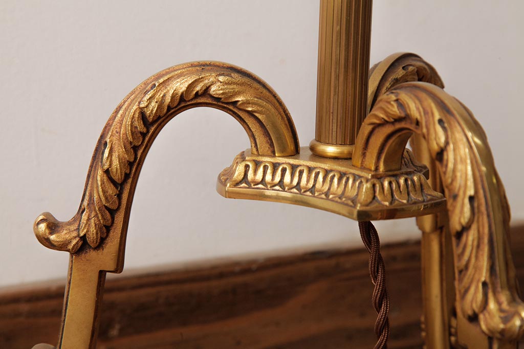 ヴィンテージ照明　フランスビンテージ　真鍮製　おしゃれなフロアランプ(フロアスタンド)(R-037591)