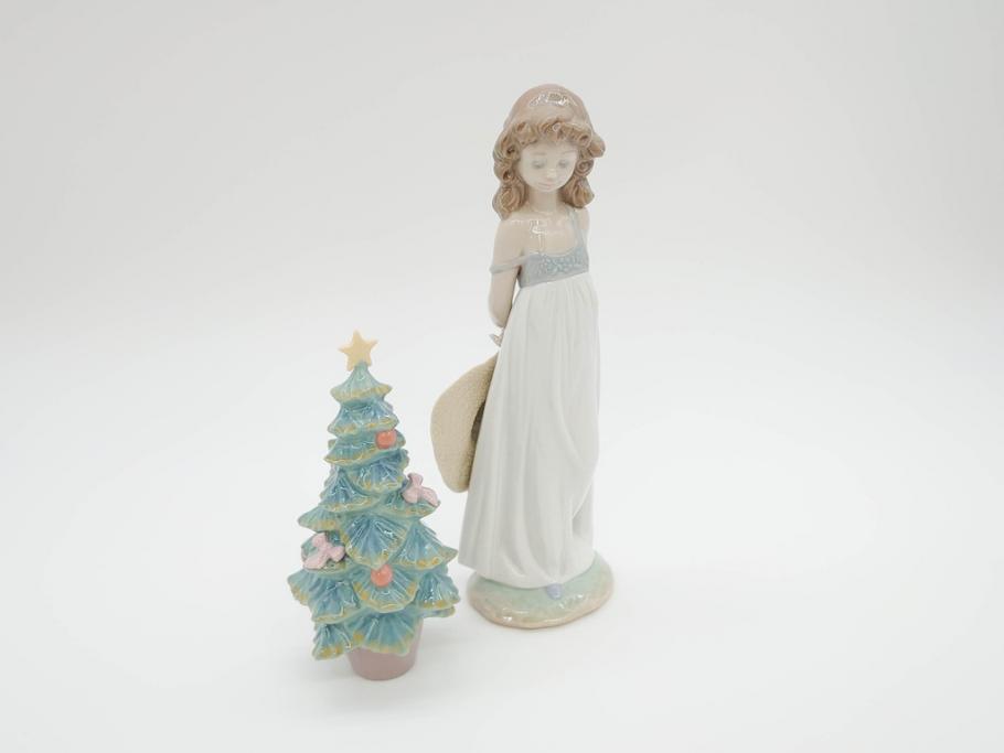 スペイン　リヤドロ　LLADRO　2005 EVENTS CREATION　思い出の丘　クリスマスツリー　優しい色合いと雰囲気が素敵なフィギュリン2点セット(陶器人形、置物、オブジェ、女の子)(R-069866)