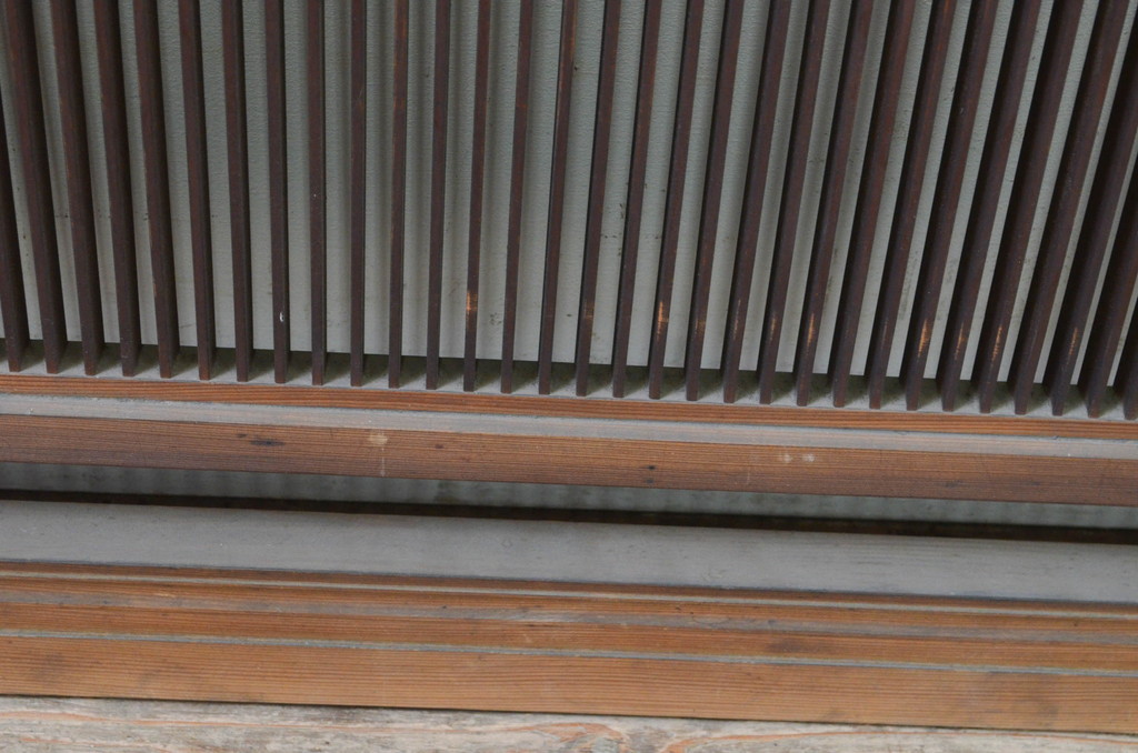 アンティーク建具　特大　繊細な縦桟が美しい筬欄間2枚セット(明り取り、明かり取り、オサランマ)(R-069573)