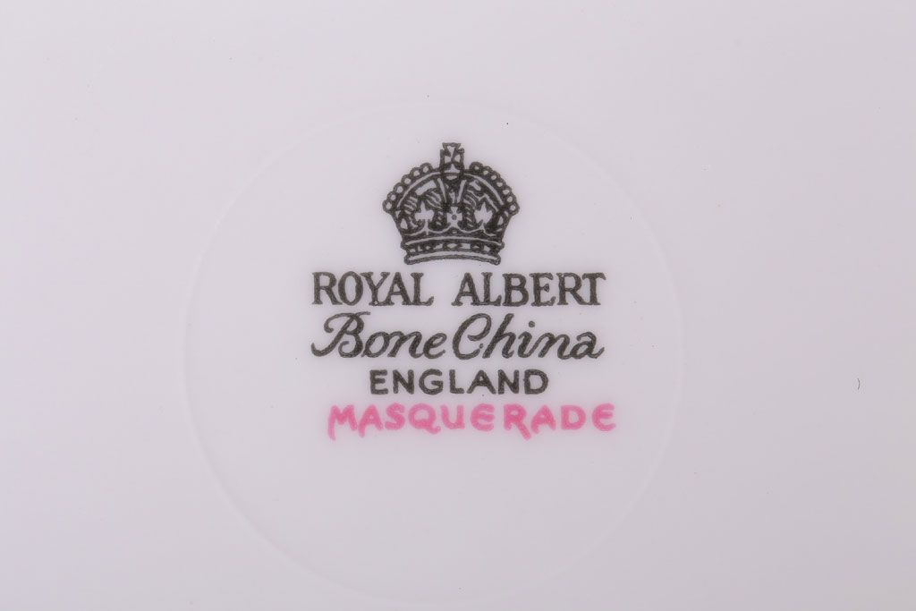 イギリス　Royal Albert(ロイヤルアルバート) MASQUERADE(マスカレード)シリーズ　ケーキプレート(洋食器)