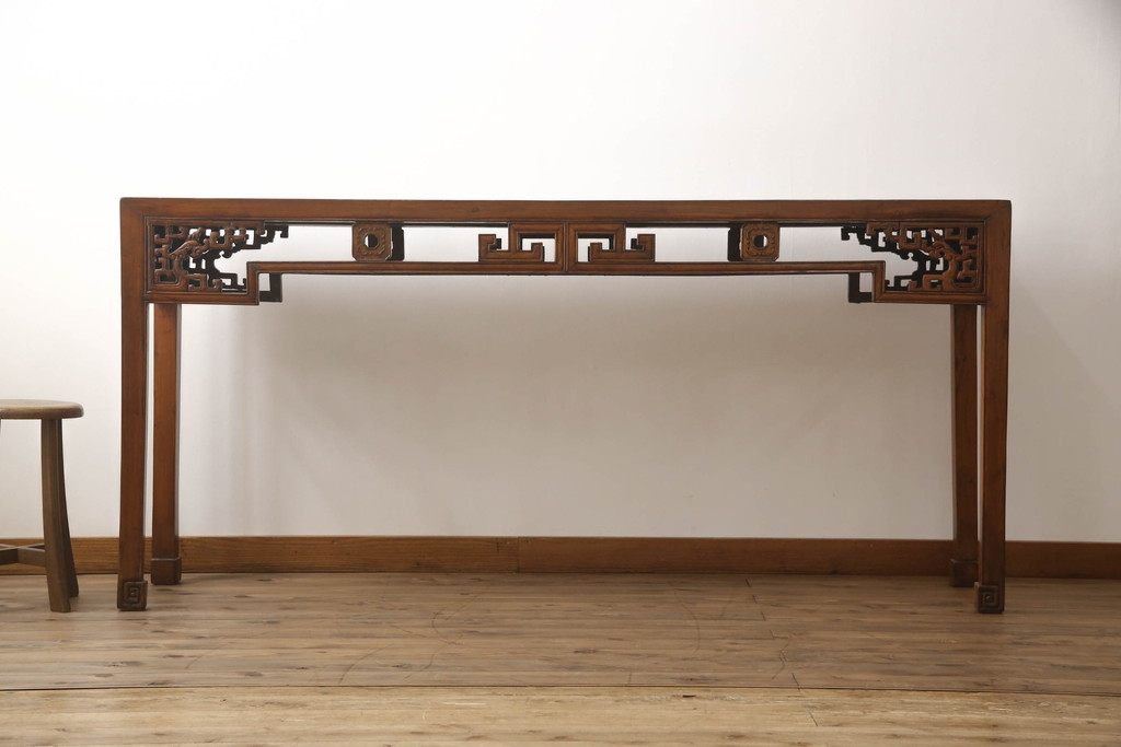 アジアンビンテージ　美しい彫刻デザインが魅力の李朝コンソールテーブル(サイドテーブル、飾り台、ディスプレイ台、ヴィンテージ)(R-067444)