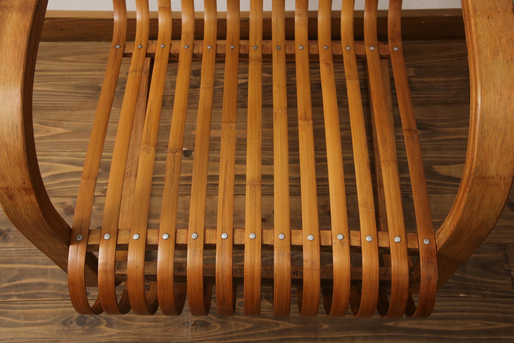 和製ビンテージ　竹興社　城所右文次　オリジナル　Bamboo　落ち着きのあるくつろぎ空間を演出してくれるバンブーチェアとテーブルのセット(安楽椅子、ラウンジチェア、サイドテーブル、センターテーブル、リビングテーブル、ヴィンテージ)(R-067452)