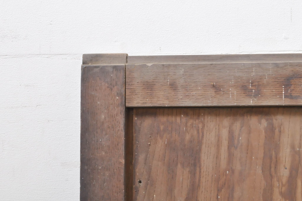アンティーク建具　総欅(ケヤキ)材一枚板　温かみのある木味が魅力の板戸窓2枚セット(引き戸)(R-068260)