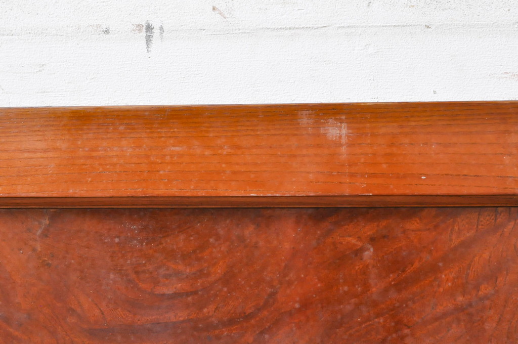 アンティーク建具　総欅(ケヤキ)材一枚板　どこか懐かしい雰囲気漂う板戸窓1枚(引き戸)(R-068262)