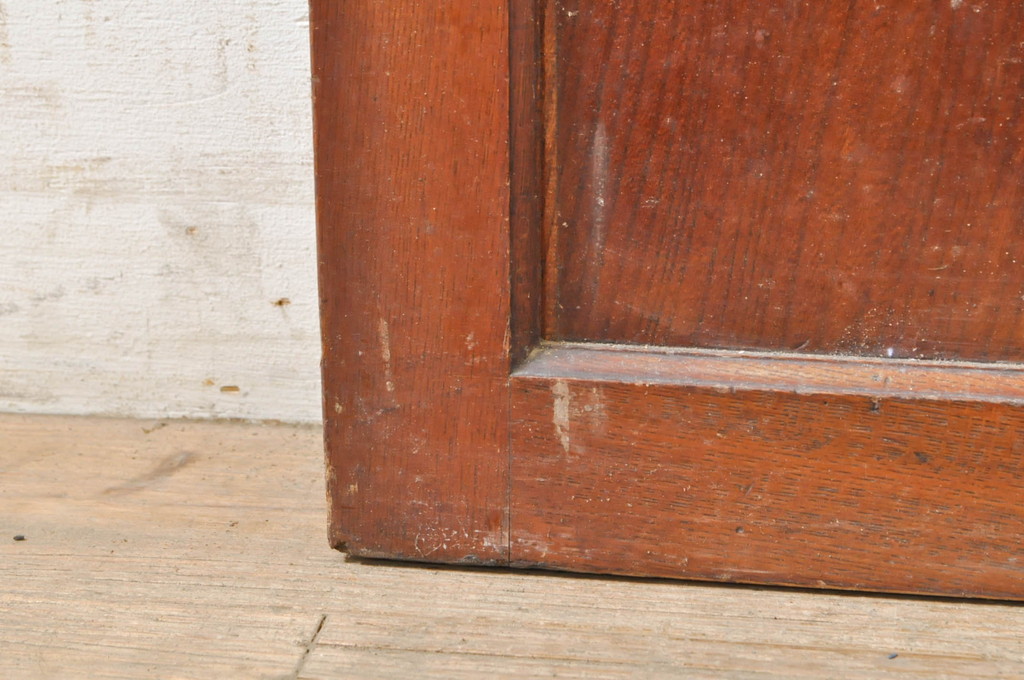 アンティーク建具　総欅(ケヤキ)材一枚板　どこか懐かしい雰囲気漂う板戸窓1枚(引き戸)(R-068263)