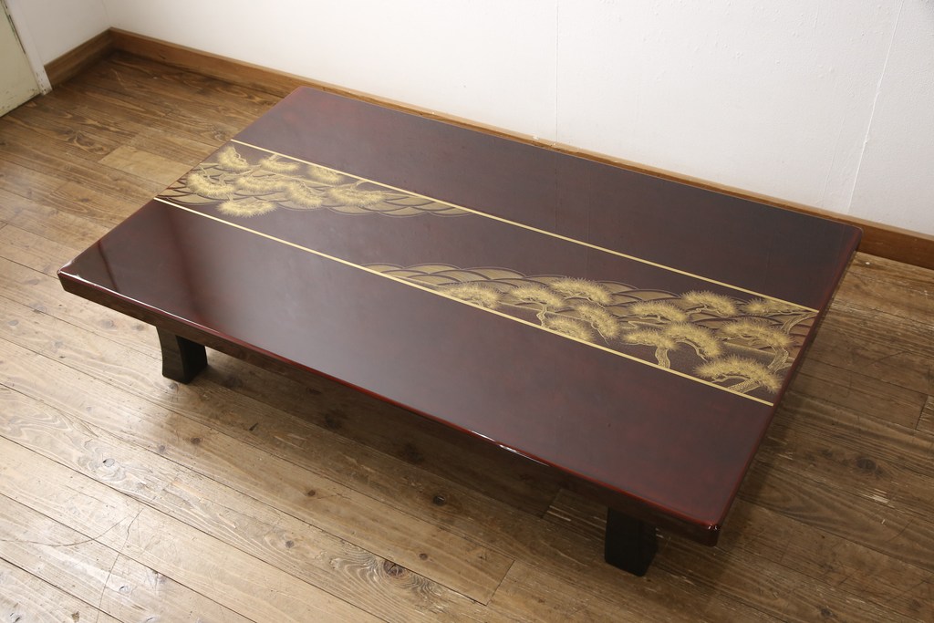 中古　美品　輪島塗り　繊細に描かれた松の絵柄が見事な座卓(ローテーブル、センターテーブル)(R-054266)