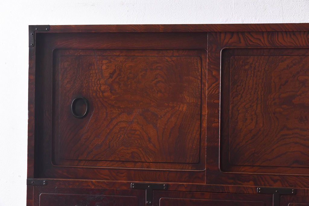 アンティーク家具　和製アンティーク　隠しカラクリ有り!　銅金具　ケヤキの玉杢が美しい重ね帳場箪笥(収納棚、引き出し、戸棚)