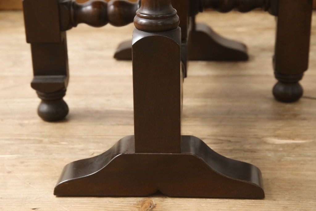 中古　松本民芸家具　脚のデザインがシックな#13型T・Fバタフライ卓(サイドテーブル、ラウンドテーブル、丸テーブル、ドロップリーフテーブル、カフェテーブル、コーヒーテーブル)(R-061708)